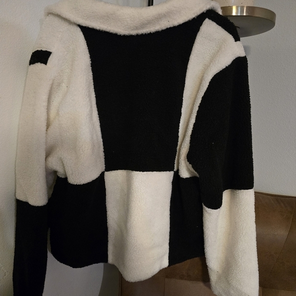Stoosh Black and White Teddy Jacket Cozy Asymmetrical Design - Picture 2 of 2